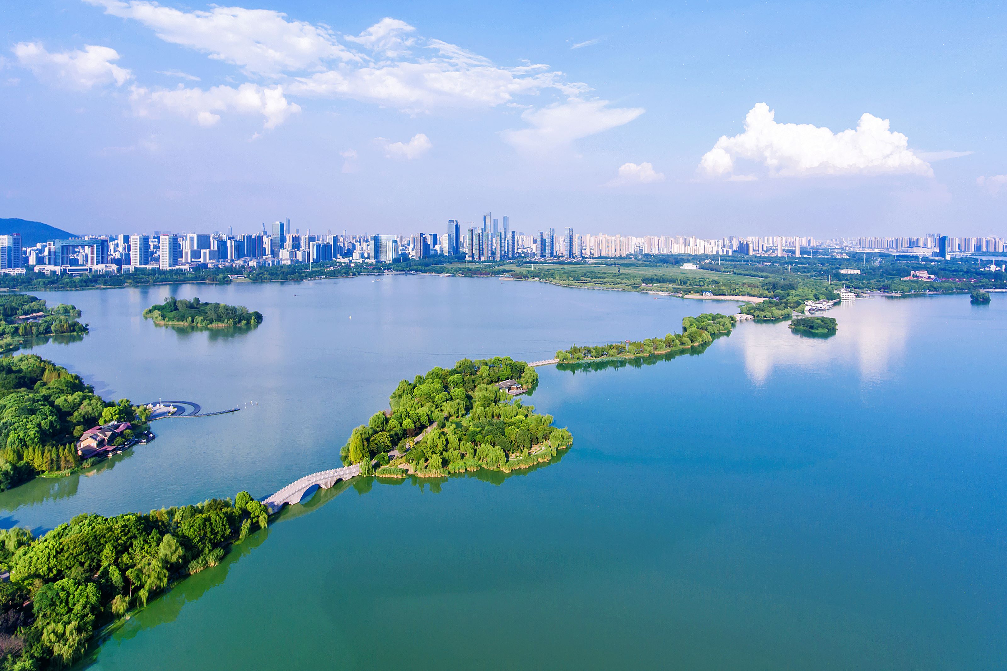 必赢网址【感知太湖胜景】太湖风景名胜区蠡湖景区：山水相依 城融景韵(图1)