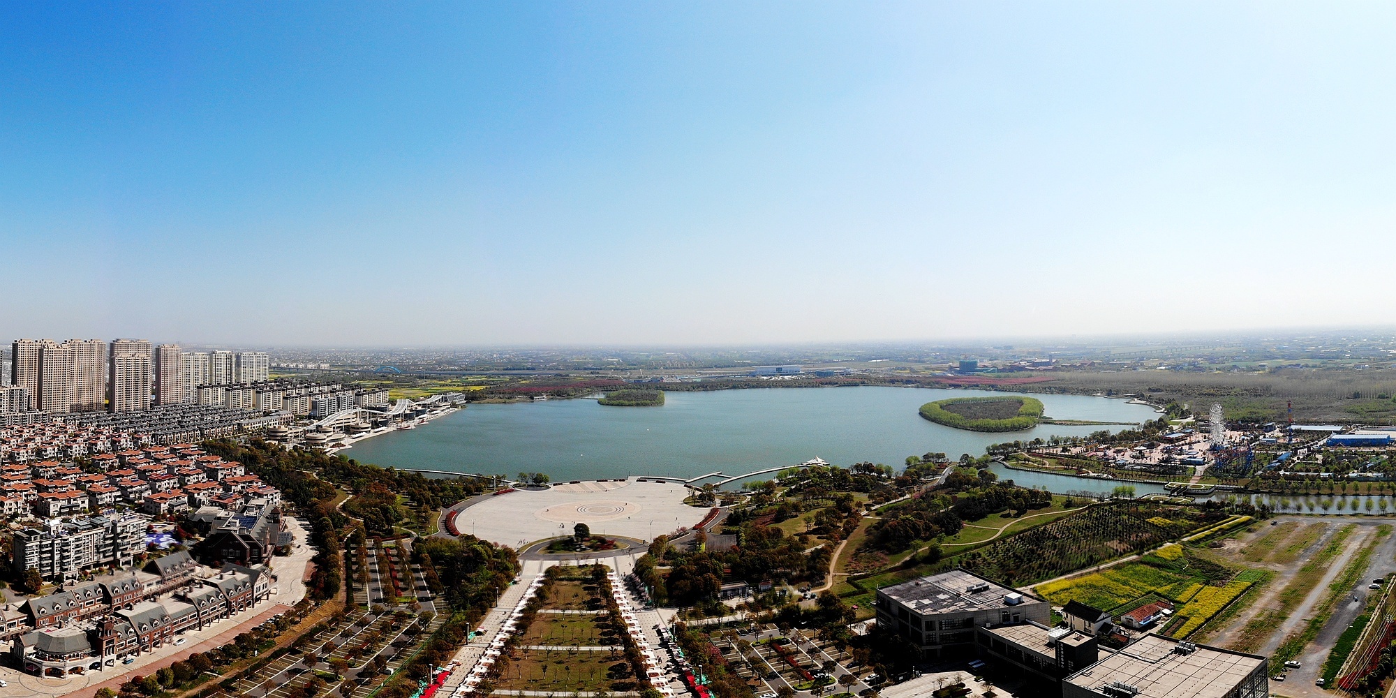 【携程攻略】北京碧水风荷公园景点,经常中午去遛弯的地方，绿树成荫，也不晒，春天花开很漂亮，桃花很漂…